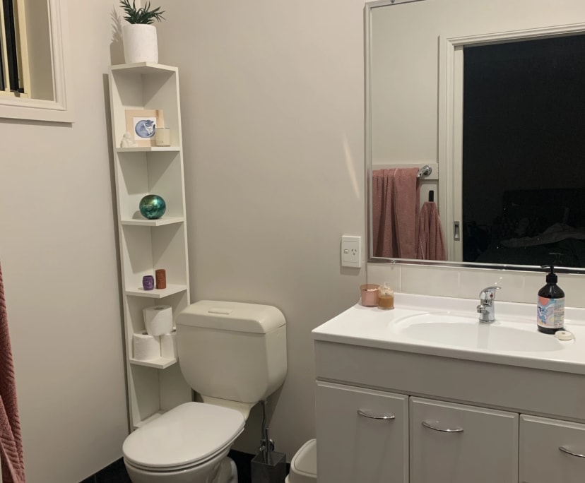 $260, Flatshare, 2 bathrooms, Port Macquarie NSW 2444