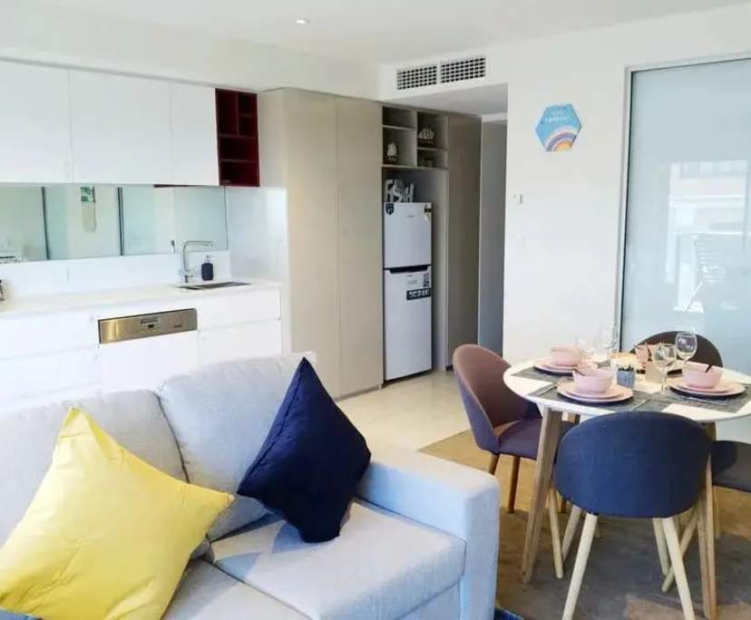 Furnished room with own bathroom