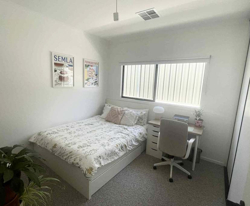 $245, Share-house, 3 bathrooms, Happy Valley SA 5159