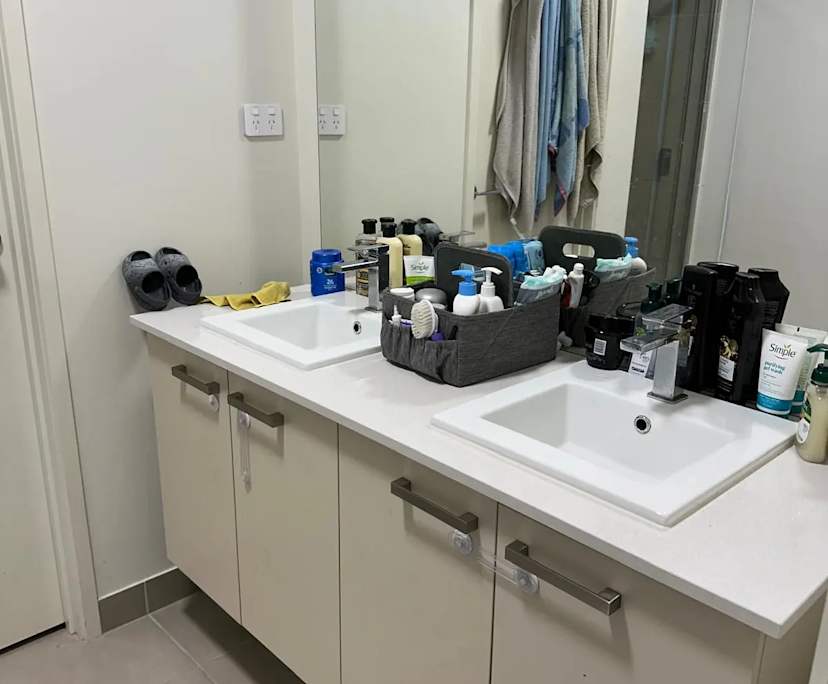 $350, Share-house, 5 bathrooms, Keysborough VIC 3173