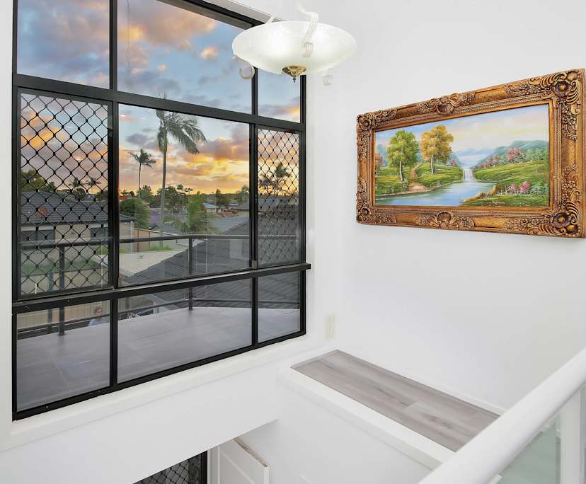 $300, Share-house, 6 bathrooms, Stretton QLD 4116