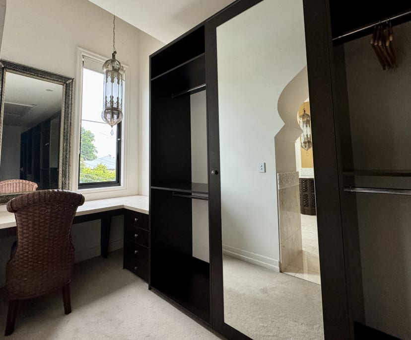 $600, Share-house, 4 bathrooms, Auchenflower QLD 4066