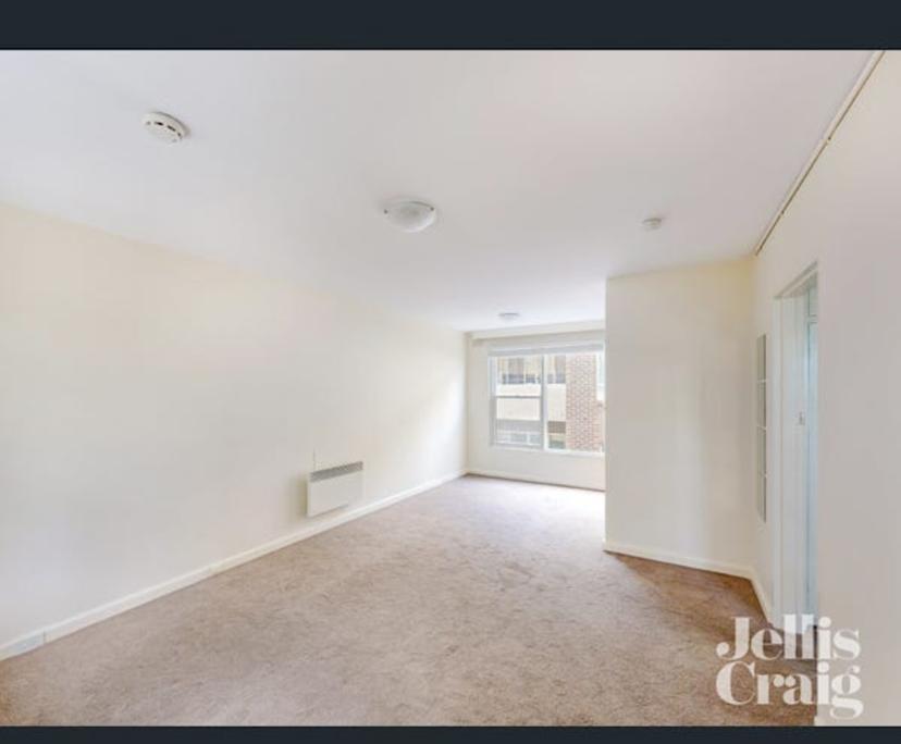 $488, 1-bed, 1 bathroom, Hawthorn VIC 3122