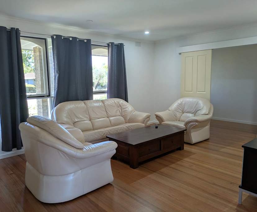 Room in a share house