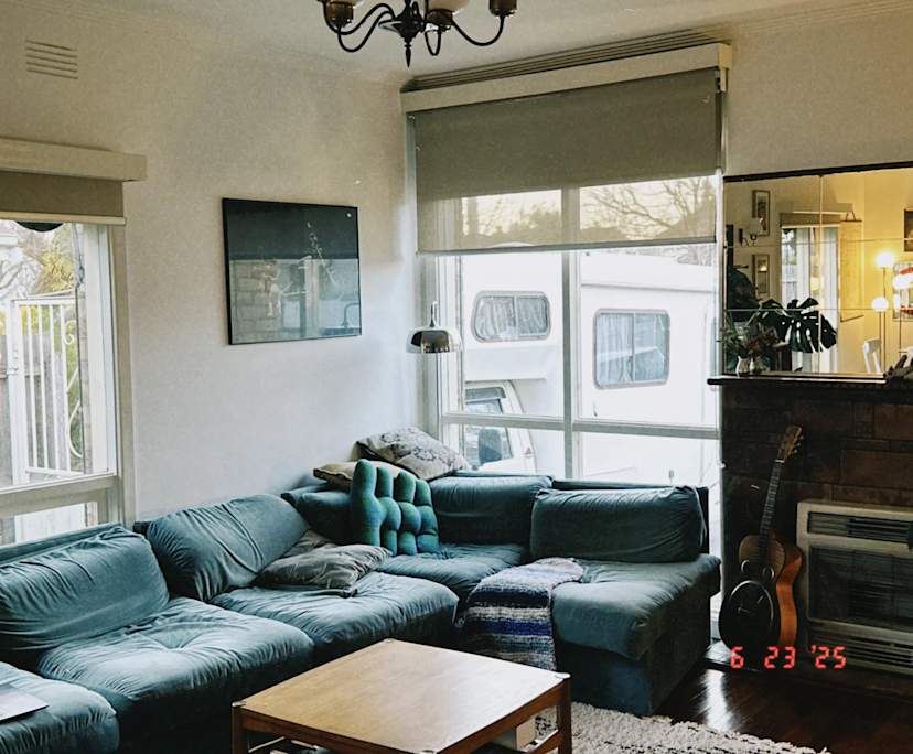 Unfurnished room in a share house