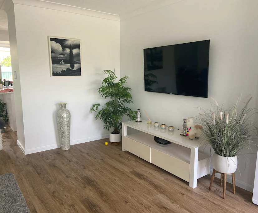 Furnished room with own bathroom