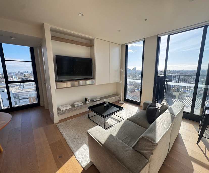 Unfurnished room with own bathroom