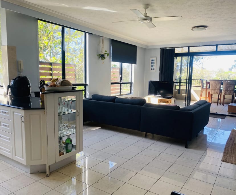$400, Share-house, 3 bathrooms, Highgate Hill QLD 4101