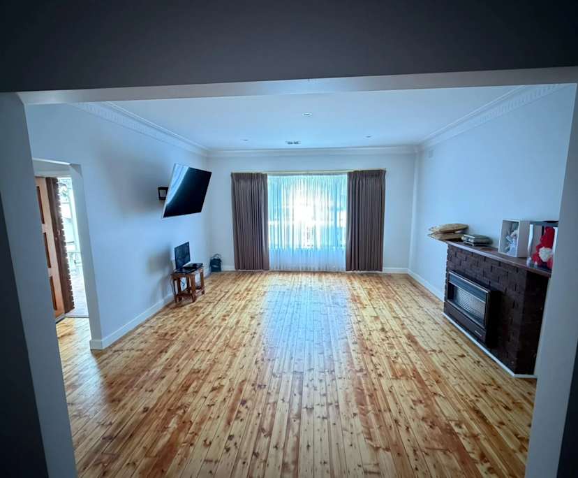 $1,000, Whole-property, 4 bathrooms, Pascoe Vale VIC 3044