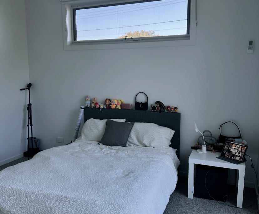 Furnished room with ensuite in a share house