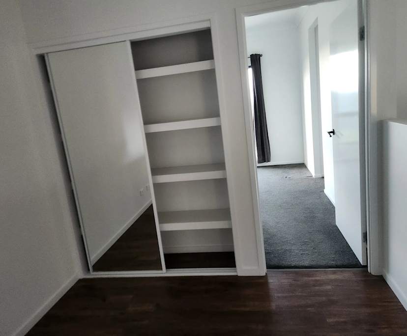 $385, Share-house, 3 bathrooms, Bilambil Heights NSW 2486