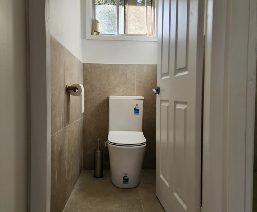 $250-280, Share-house, 2 rooms, Wyoming NSW 2250, Wyoming NSW 2250