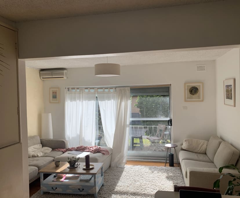 Whole property with 2 rooms for rent