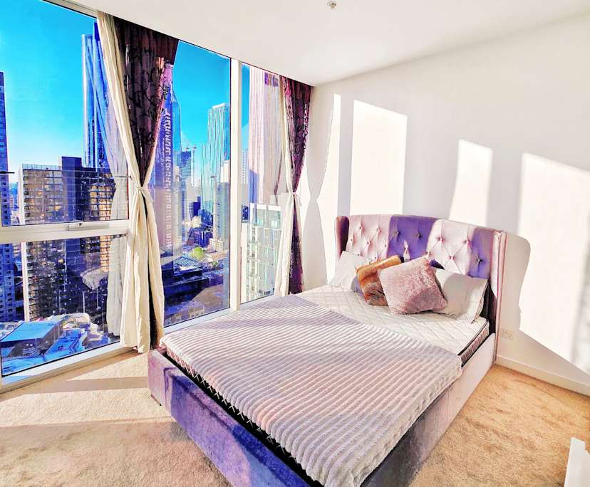 Furnished room with own bathroom