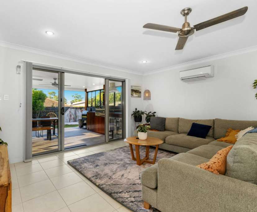 $300, Share-house, 4 bathrooms, Pimpama QLD 4209