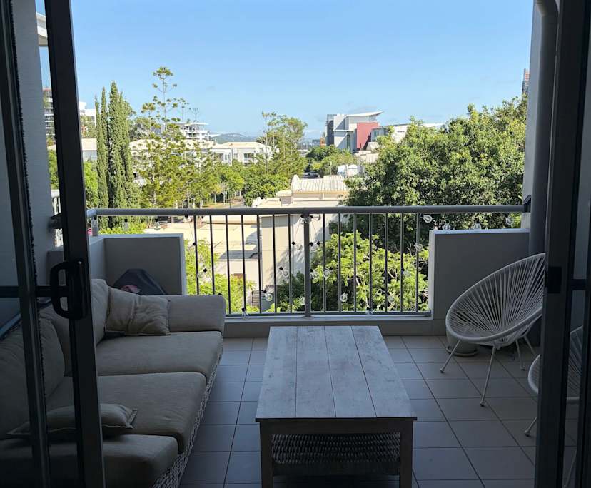 $350, Flatshare, 2 bathrooms, Robina QLD 4226