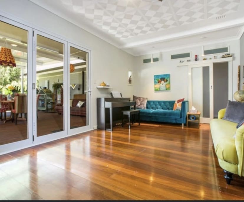 $350, Share-house, 3 bathrooms, South Bunbury WA 6230