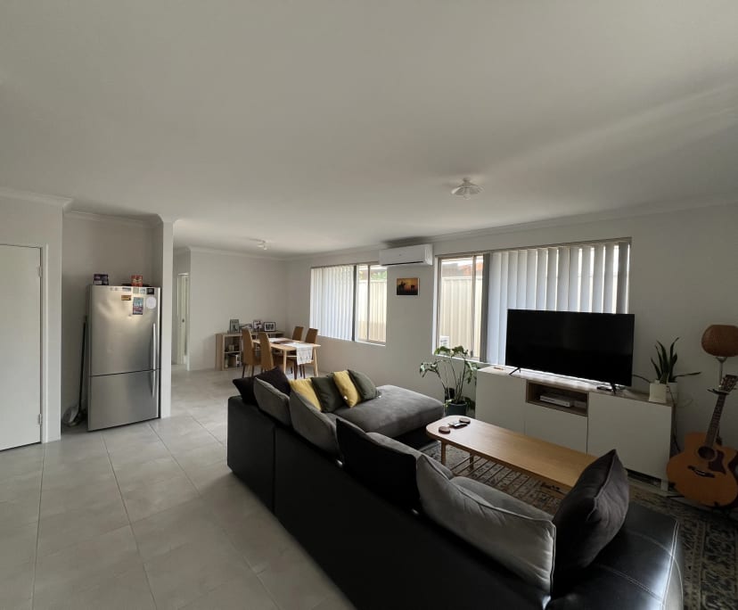 $320, Share-house, 2 bathrooms, Hamilton Hill WA 6163