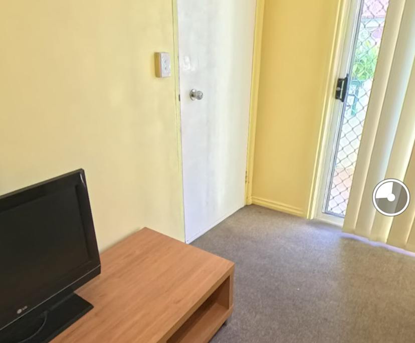 Furnished room studio flat for rent