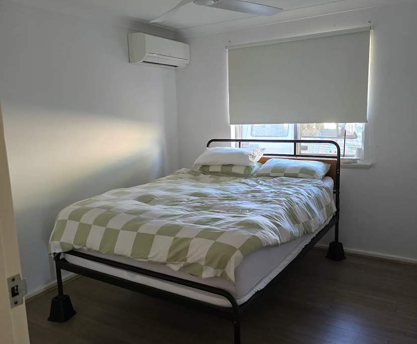 Unfurnished room in a share house