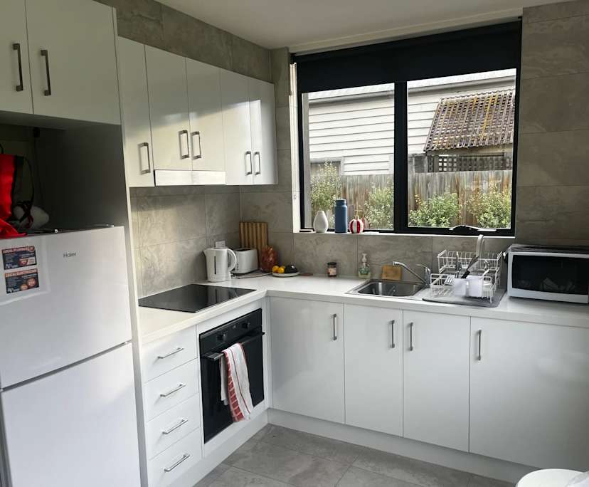 Unfurnished room in a share house