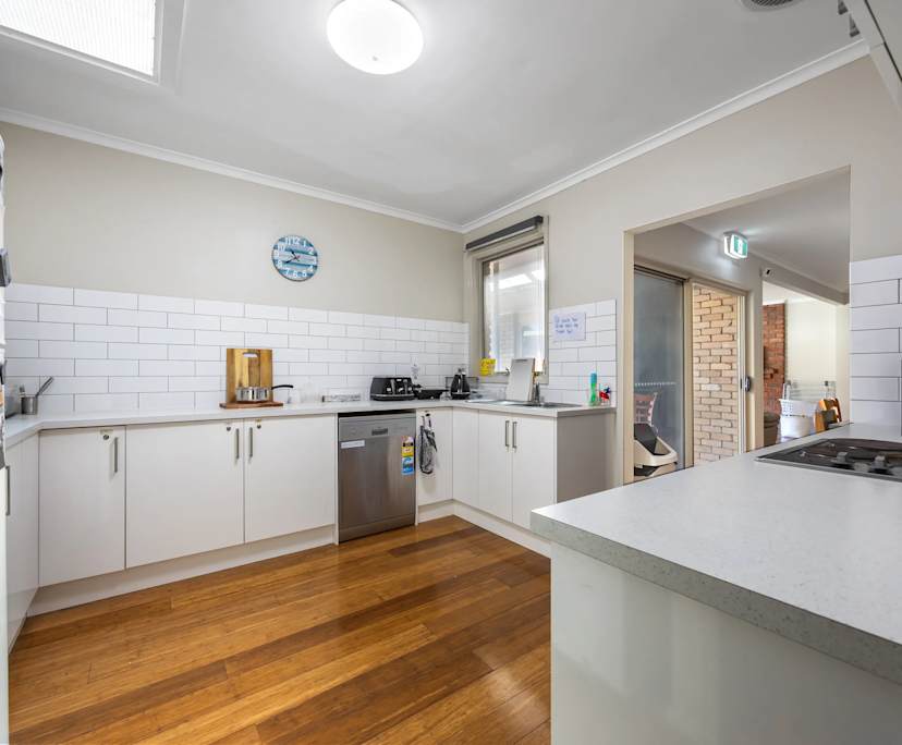 $200, Share-house, 6 bathrooms, Grovedale VIC 3216