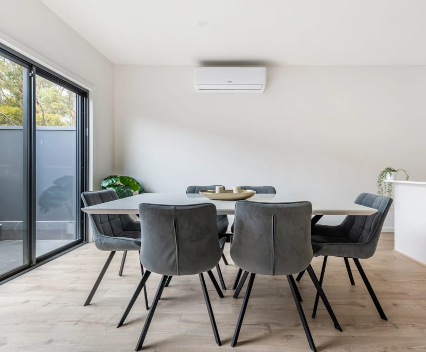 $280, Share-house, 3 bathrooms, South Morang VIC 3752