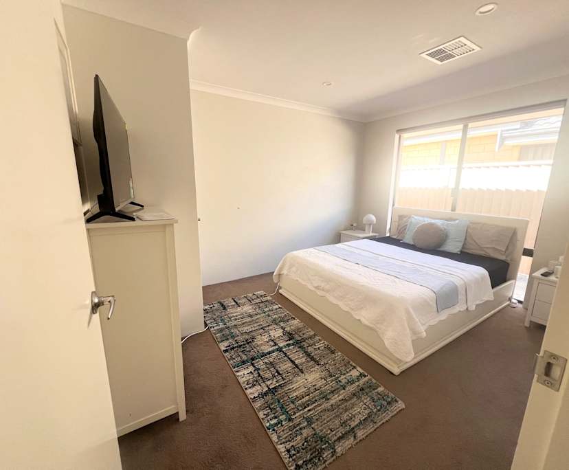 Furnished room with own bathroom