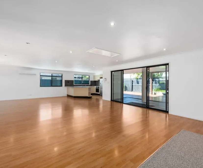 Room with ensuite in a share house
