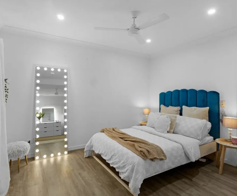 Unfurnished room in a share house