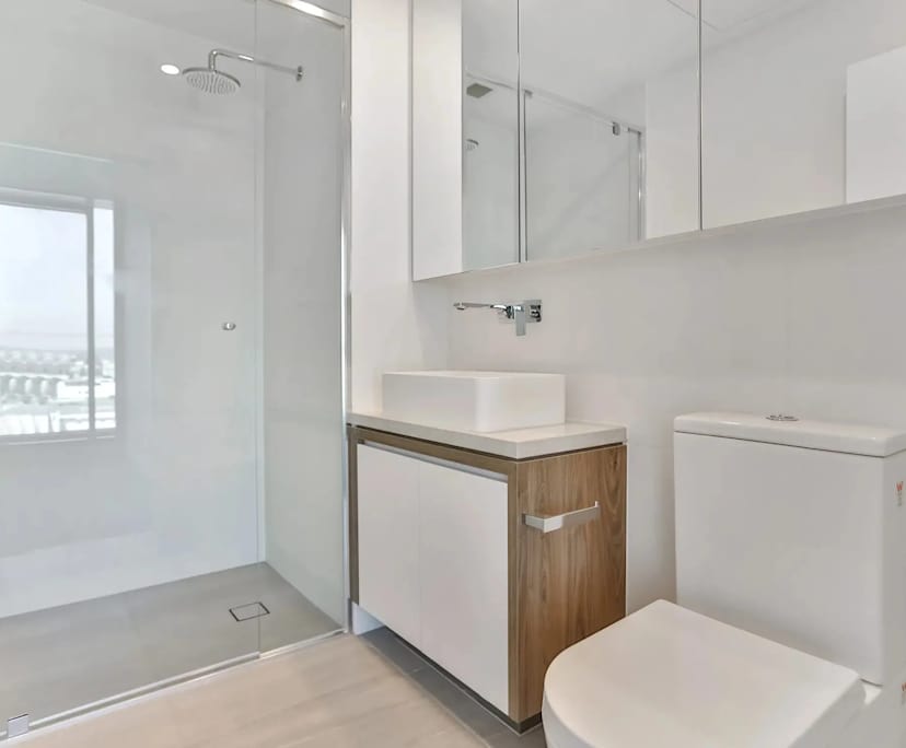 Room with ensuite in a flatshare