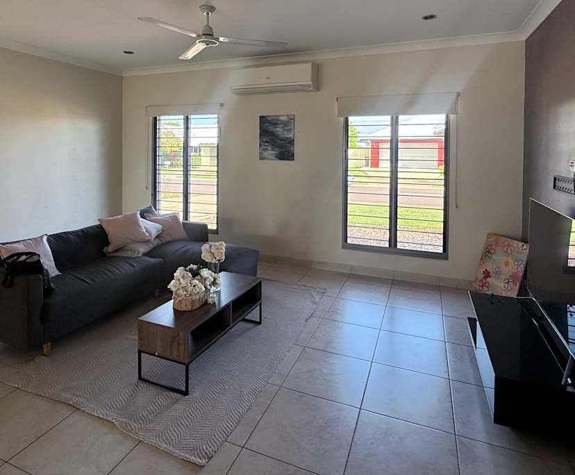 Furnished room in a share house