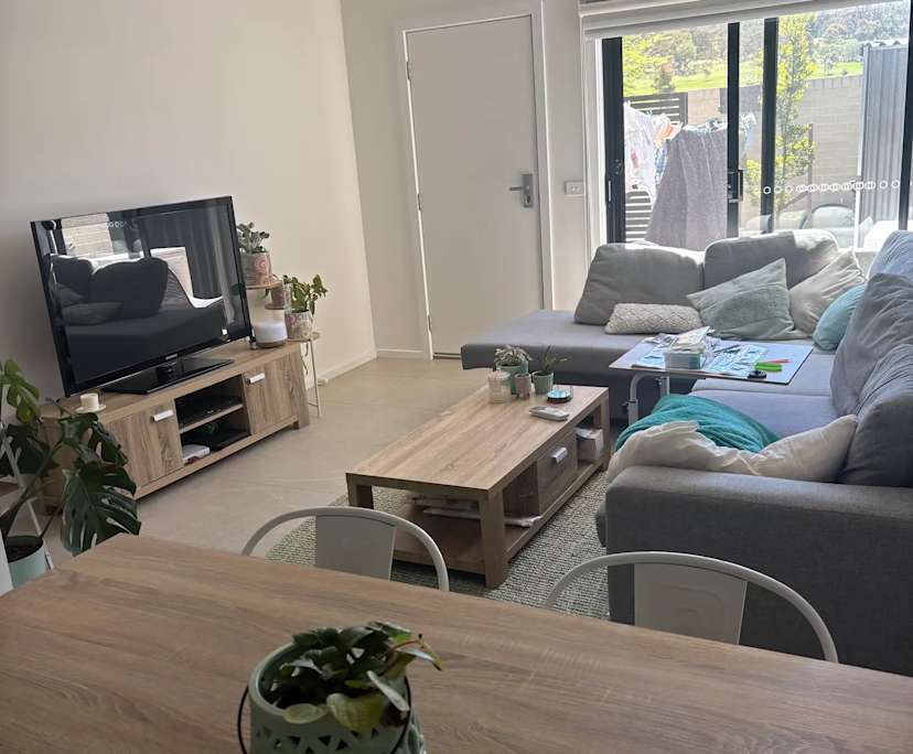 Furnished room with own bathroom