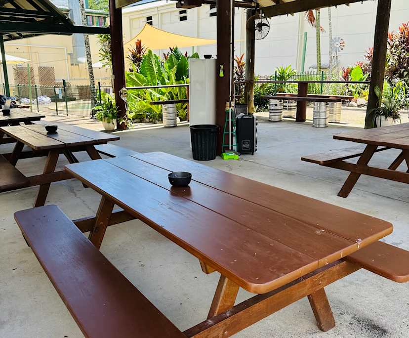 Whole property with 3 rooms for rent