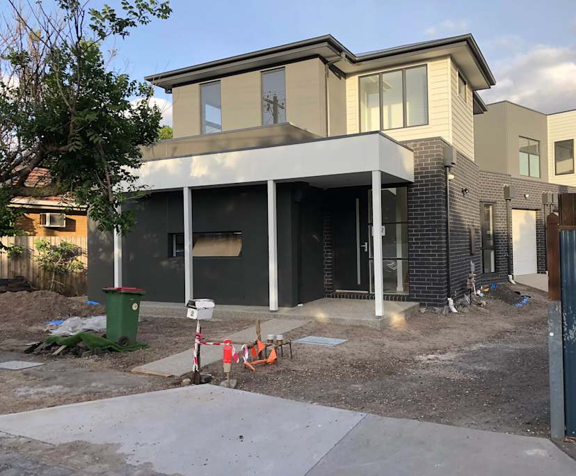 Whole property with 4 rooms for rent