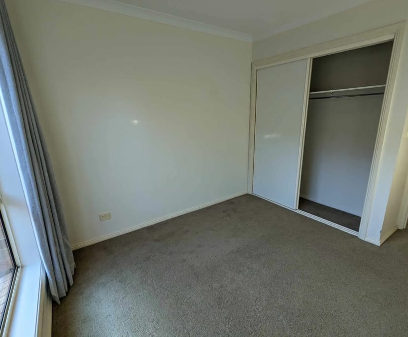 Unfurnished room in a share house