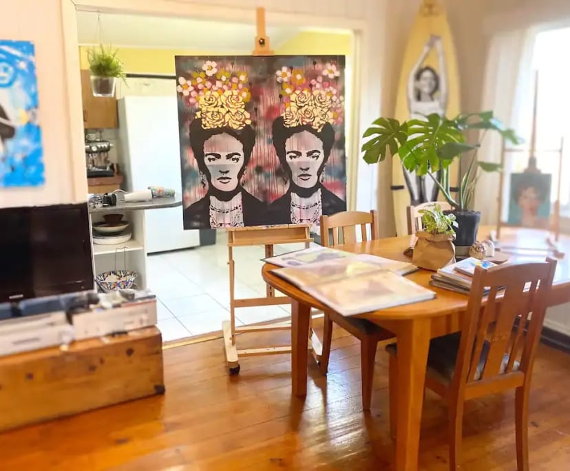 Furnished room in a share house