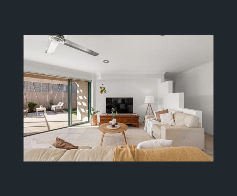 $400, Student-accommodation, 5 bathrooms, Mermaid Waters QLD 4218