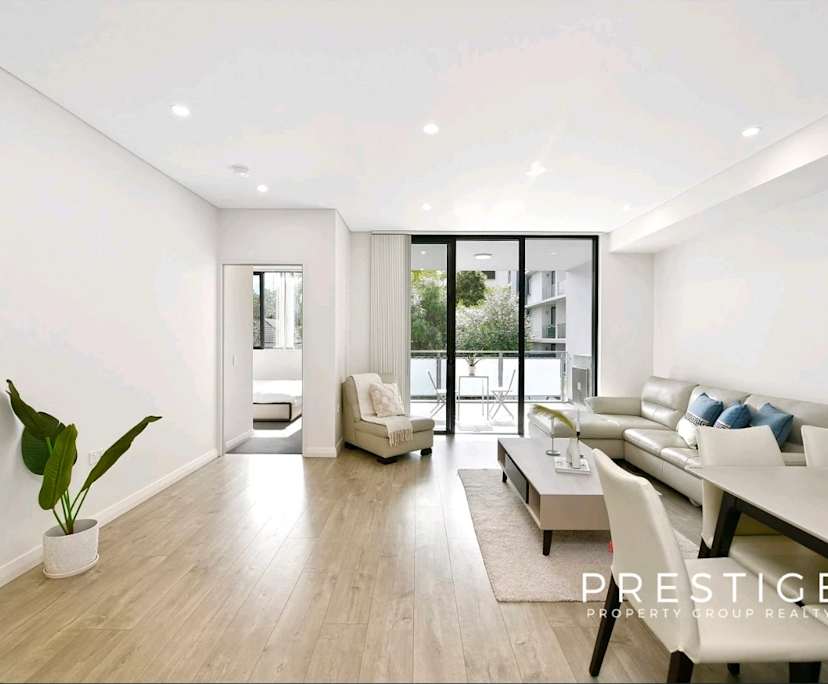 Furnished room with own bathroom