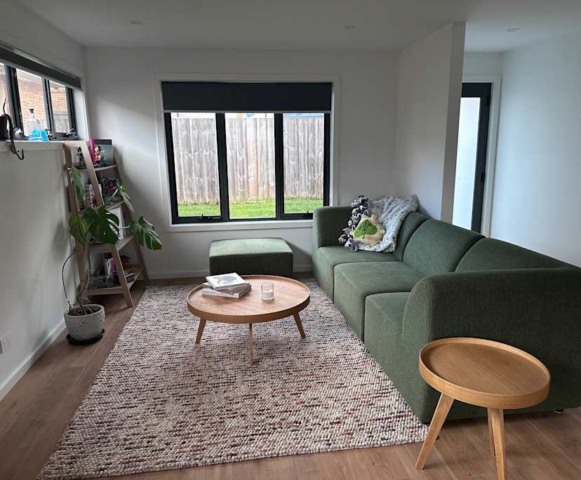 Room in a share house