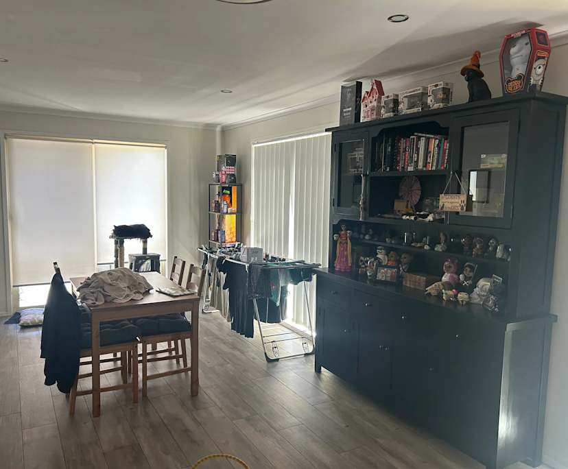 Unfurnished room in a share house