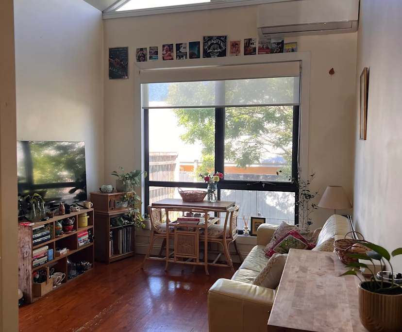 Unfurnished room in a share house