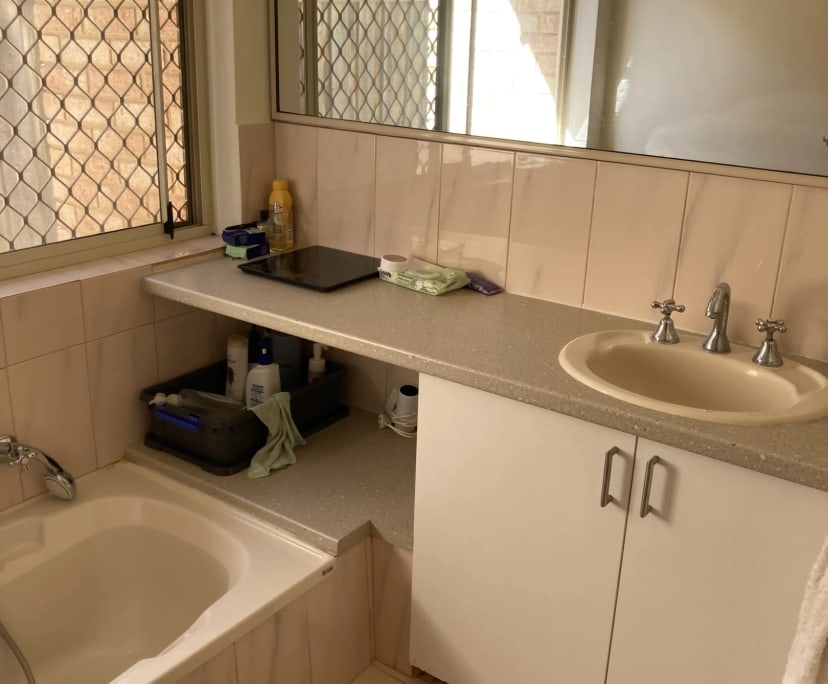 $300, Share-house, 4 bathrooms, Hillarys WA 6025