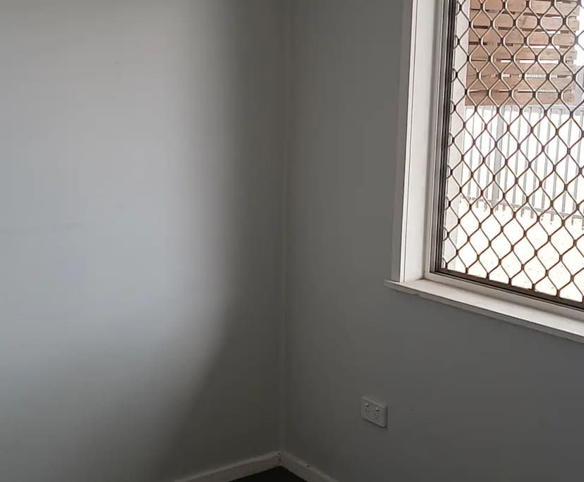 Unfurnished room in a share house