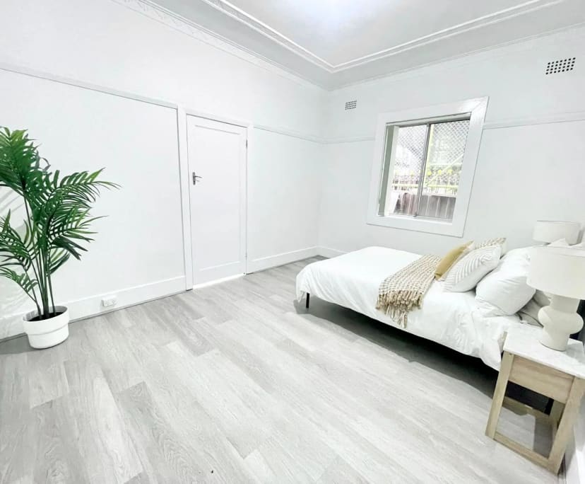 $600, Whole-property, 2 bathrooms, Wollongong NSW 2500