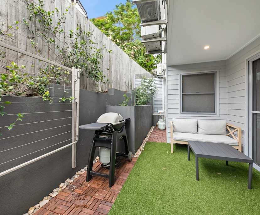 $320, Share-house, 4 bathrooms, Herston QLD 4006