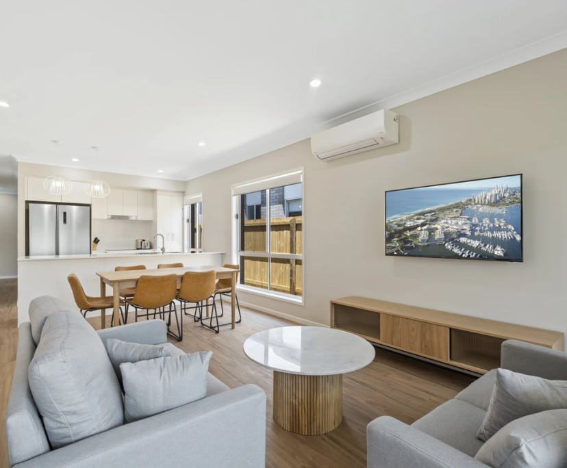 $315, Share-house, 3 bathrooms, Logan Reserve QLD 4133