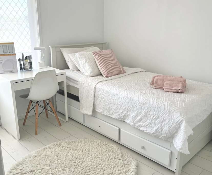 $380, Student-accommodation, 2 bathrooms, Robina QLD 4226