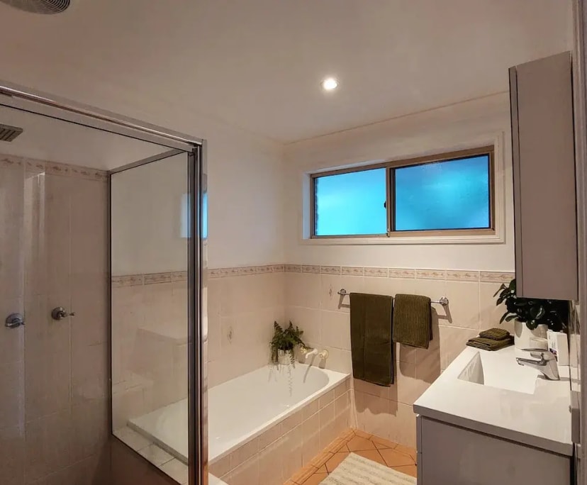 $300, Share-house, 3 bathrooms, Sawtell NSW 2452