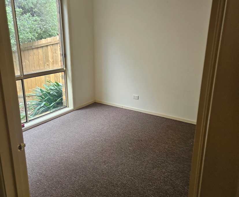 Unfurnished room with own bathroom